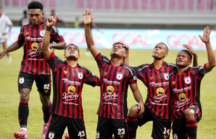 Sanksi Berat Persipura Jadi Alarm Nasional, Sepak Bola Indonesia Sedang Tidak Baik-Baik Saja?