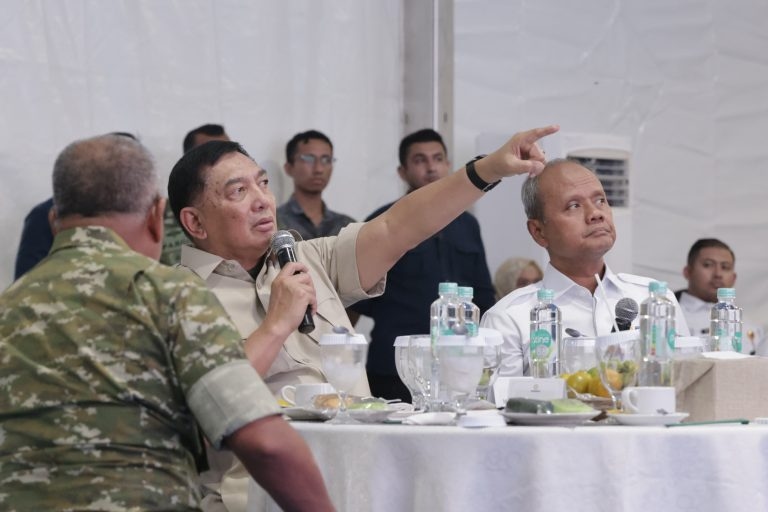 Menhan Sjafrie Tinjau Proyek Mobil Nasional di Subang, Target Produksi 300 Ribu Unit per Tahun
