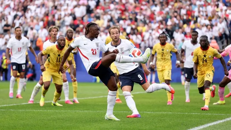 Kontroversi Inggris vs Ghana! Keputusan Wasit Bikin Pelatih Black Stars Geram dan Sindir VAR