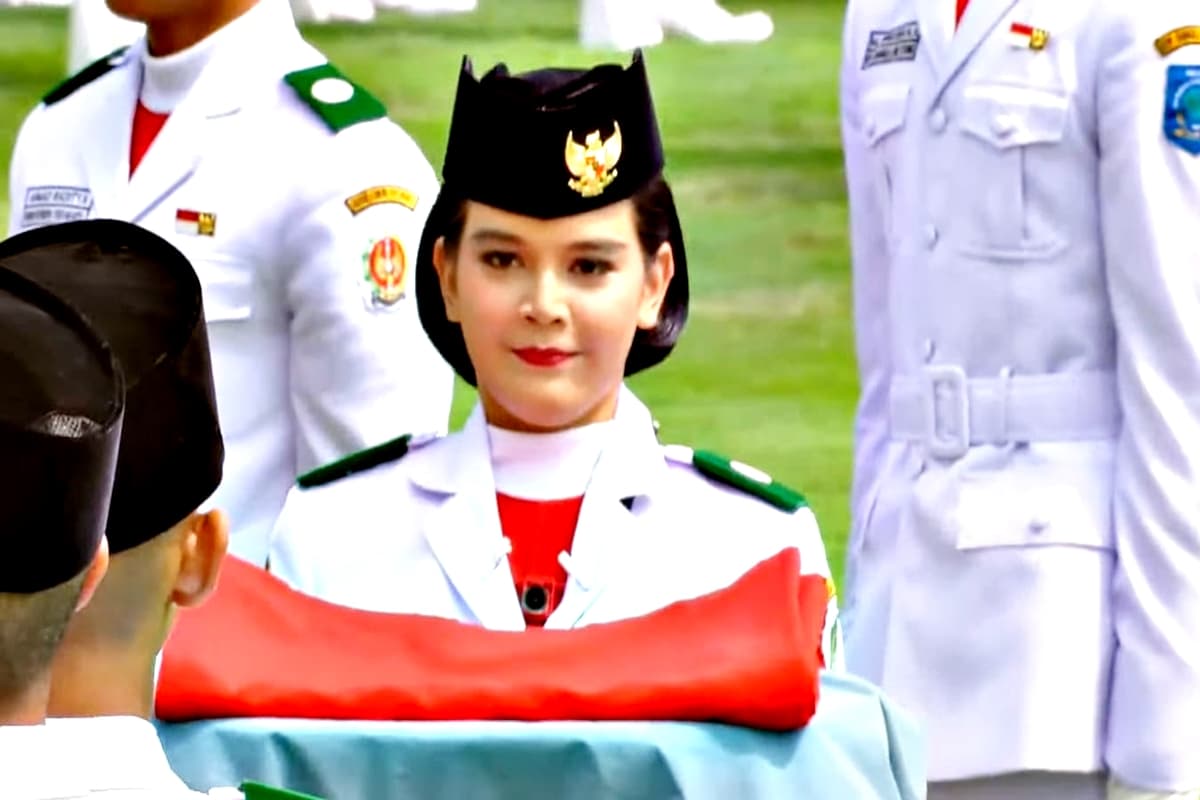 Profil Celine Olivia Jadi Sorotan Usai Bawa Baki Merah Putih, Ternyata Punya Prestasi yang Tidak Disangka Banyak Orang