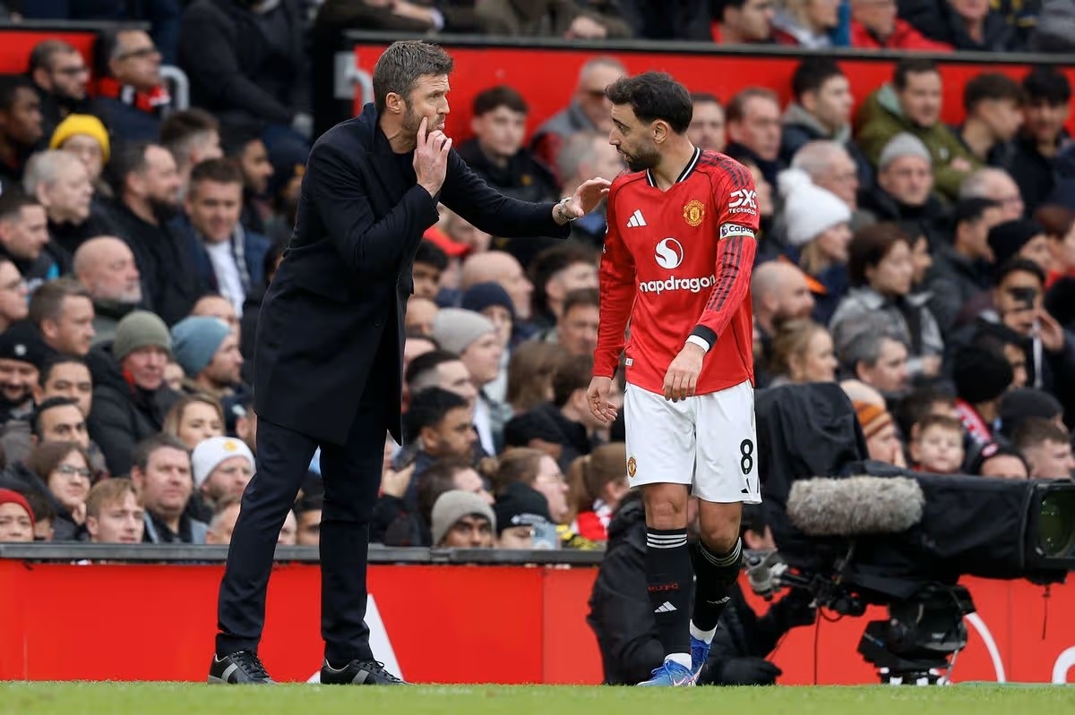 MU Tumbang 2-4 dari AC Milan, Michael Carrick Tetap Tenang Jelang Hadapi Hull City