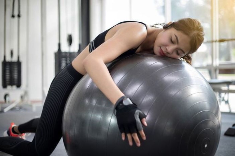 Olahraga Berlebihan Ternyata Berdampak Buruk pada Fisik dan Jantung