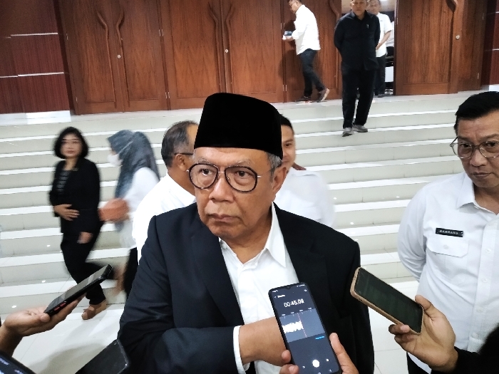 Benyamin Davnie Teken Perpanjangan SK 1.890 Guru Tidak Tetap di Tangsel