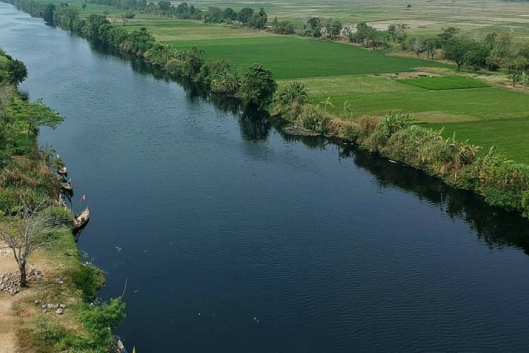 Sungai Ciujung Menghitam, DLH Keluarkan Hasil Lab Uji Baku Mutu Air