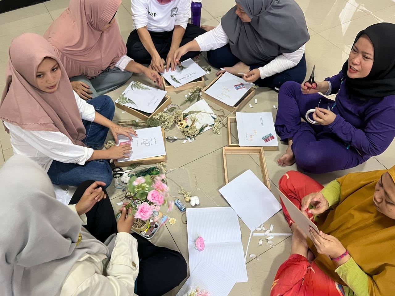 Warga Binaan Perempuan Rutan Kelas IIB Serang Ikuti Pelatihan Membuaf Mahar