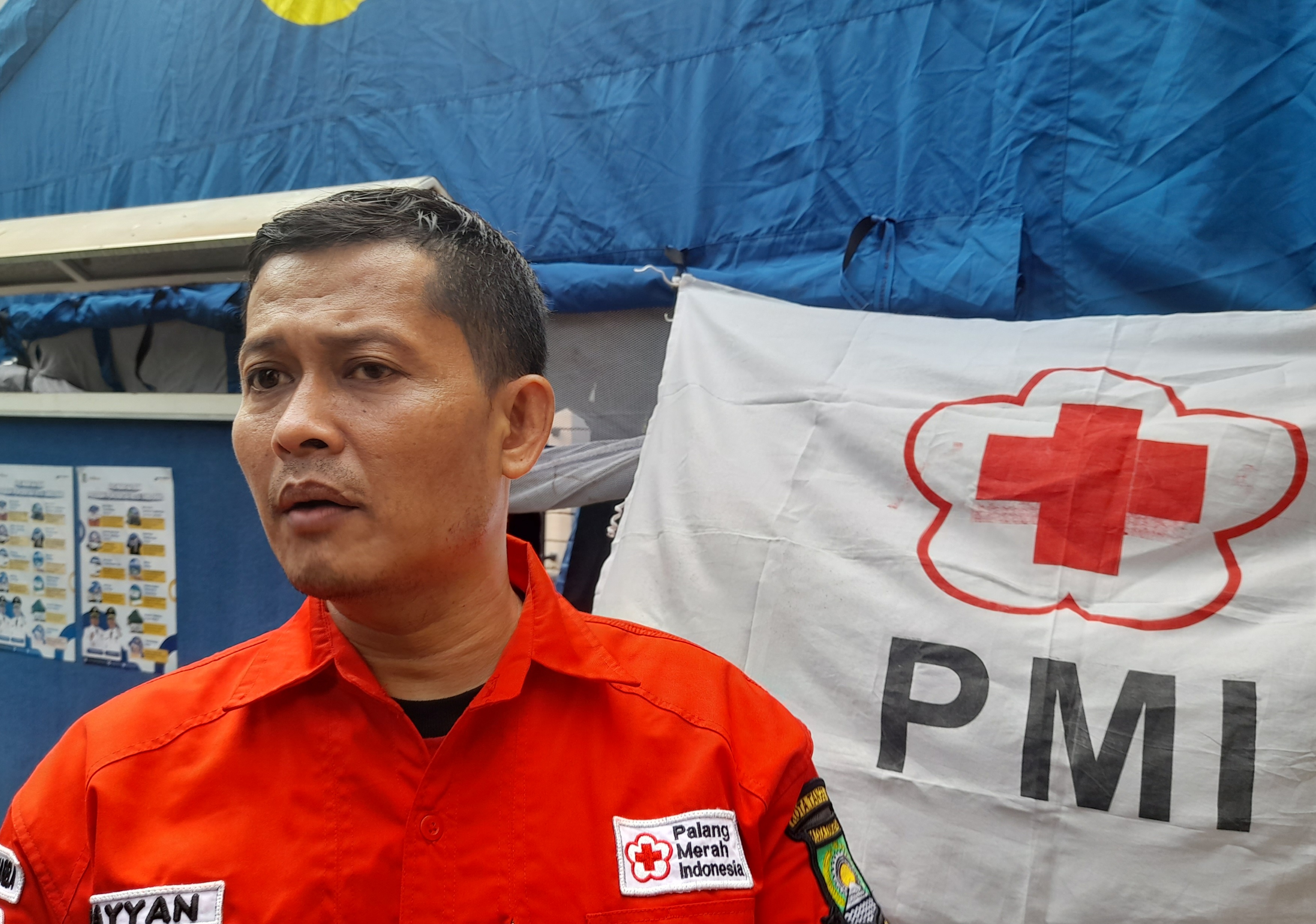 Puluhan Balita dan Lansia Terkena ISPA Efek Kebakaran TPA Rawa Kucing