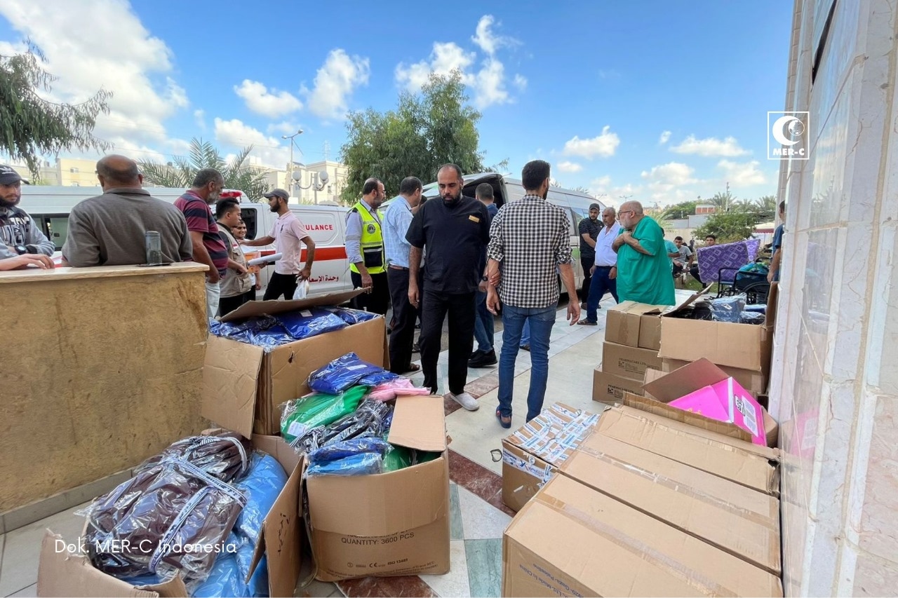 Di Tengah Serangan, Tim Mer-C Salurkan Bantuan Tahap Awal di Gaza