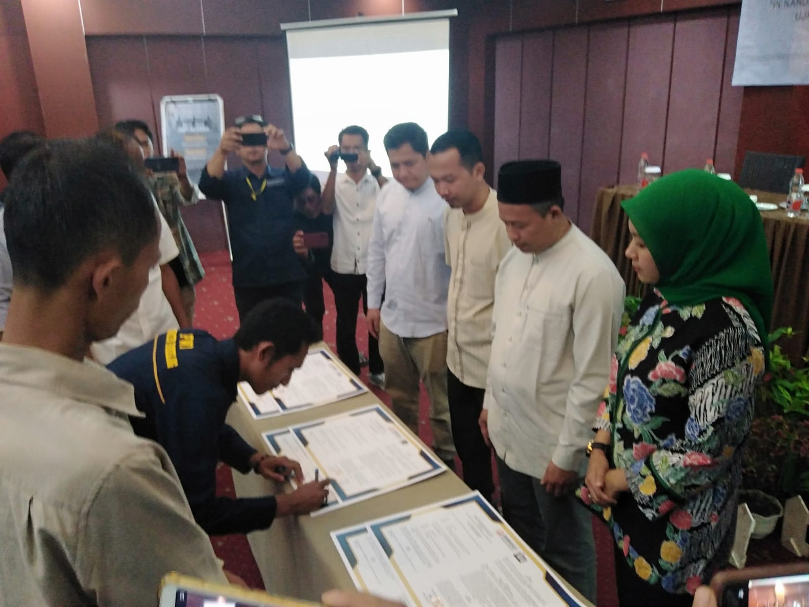 Organisasi Wartawan dan Media di Pandeglang Kerjasama dengan Bawaslu Tangkal Berita Hoax