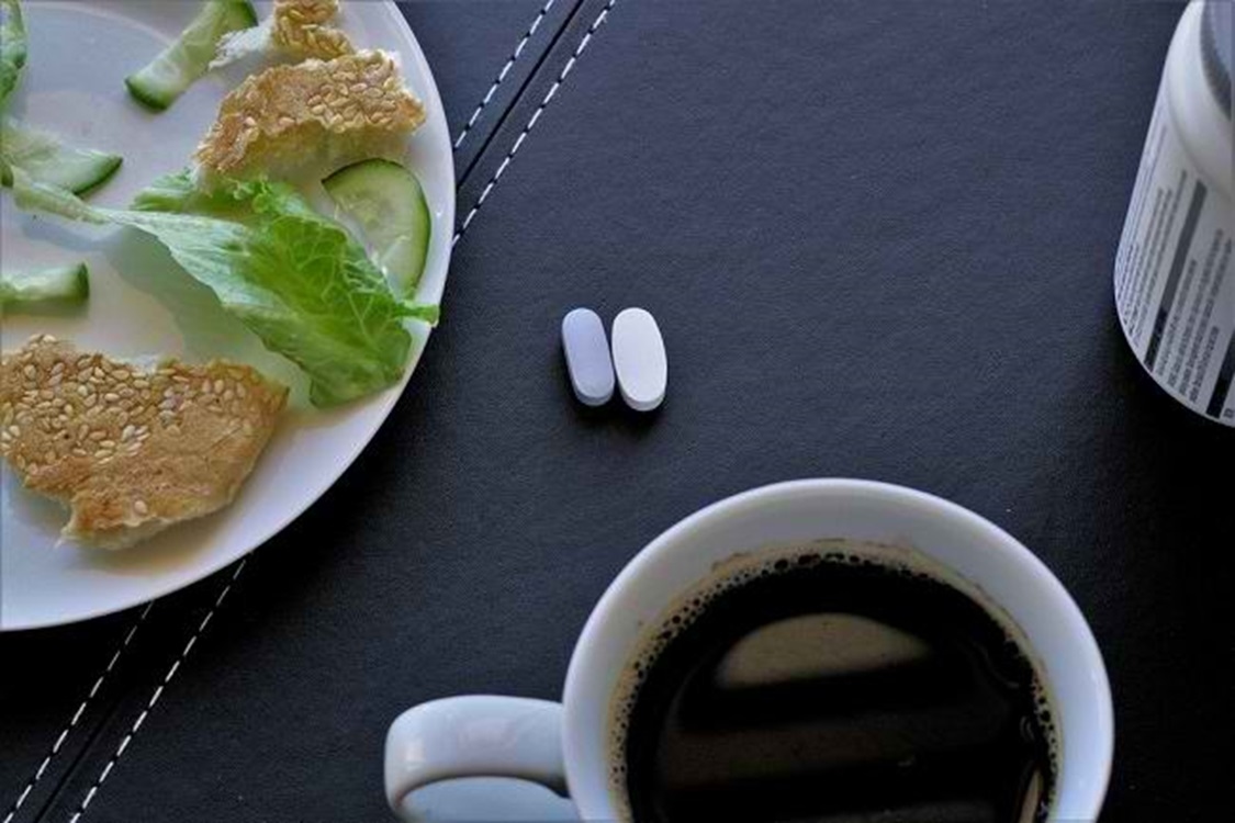 Sangat Berbahaya! 4 Jenis Obat ini, Apabila di Konsumsi Bersamaan Dengan Kopi