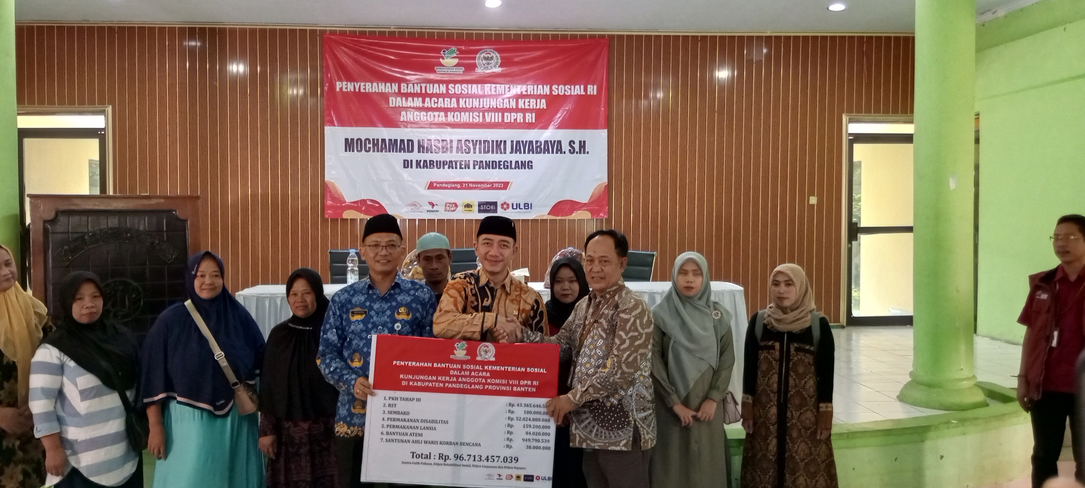 Hampir 100 Miliar Hasbi Serap Anggaran Bansos di Kemensos RI Untuk Warga di Pandeglang