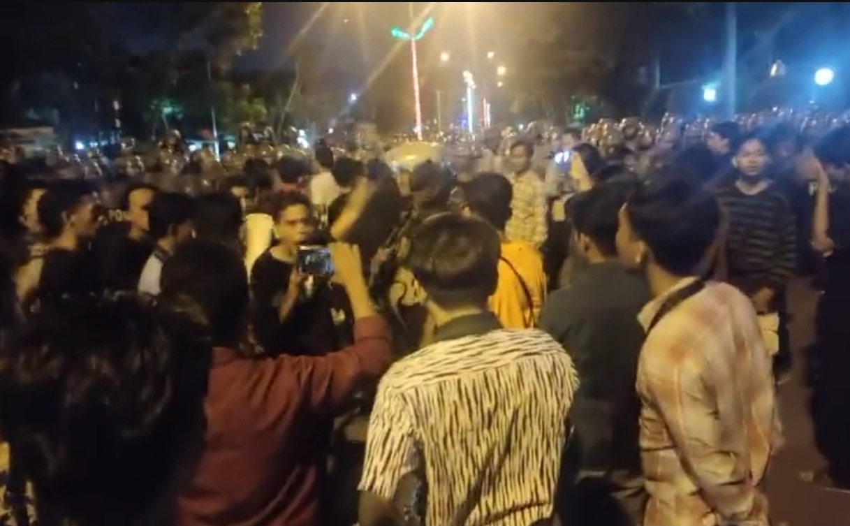 Aksi Rusuh Mahasiswa HMI di Kongres Nasional Pontianak, dari Jarah Indomaret hingga Blokade Jalan