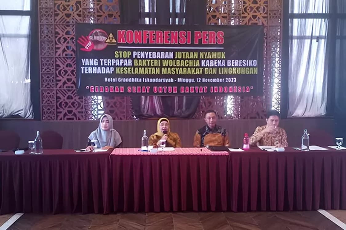 Siti Fadilah: Hentikan Menyebar Nyamuk Wolbachia di Indonesia! 270 Juta Rakyat Jadi Kelinci Percobaan?