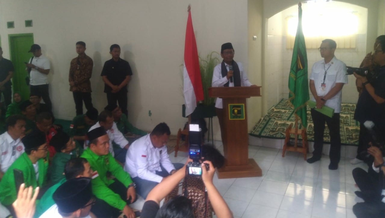 Mahfud MD Minta Masyarakat Tak Terpengaruh Survei, Pilih Pemimpin yang Dipercaya