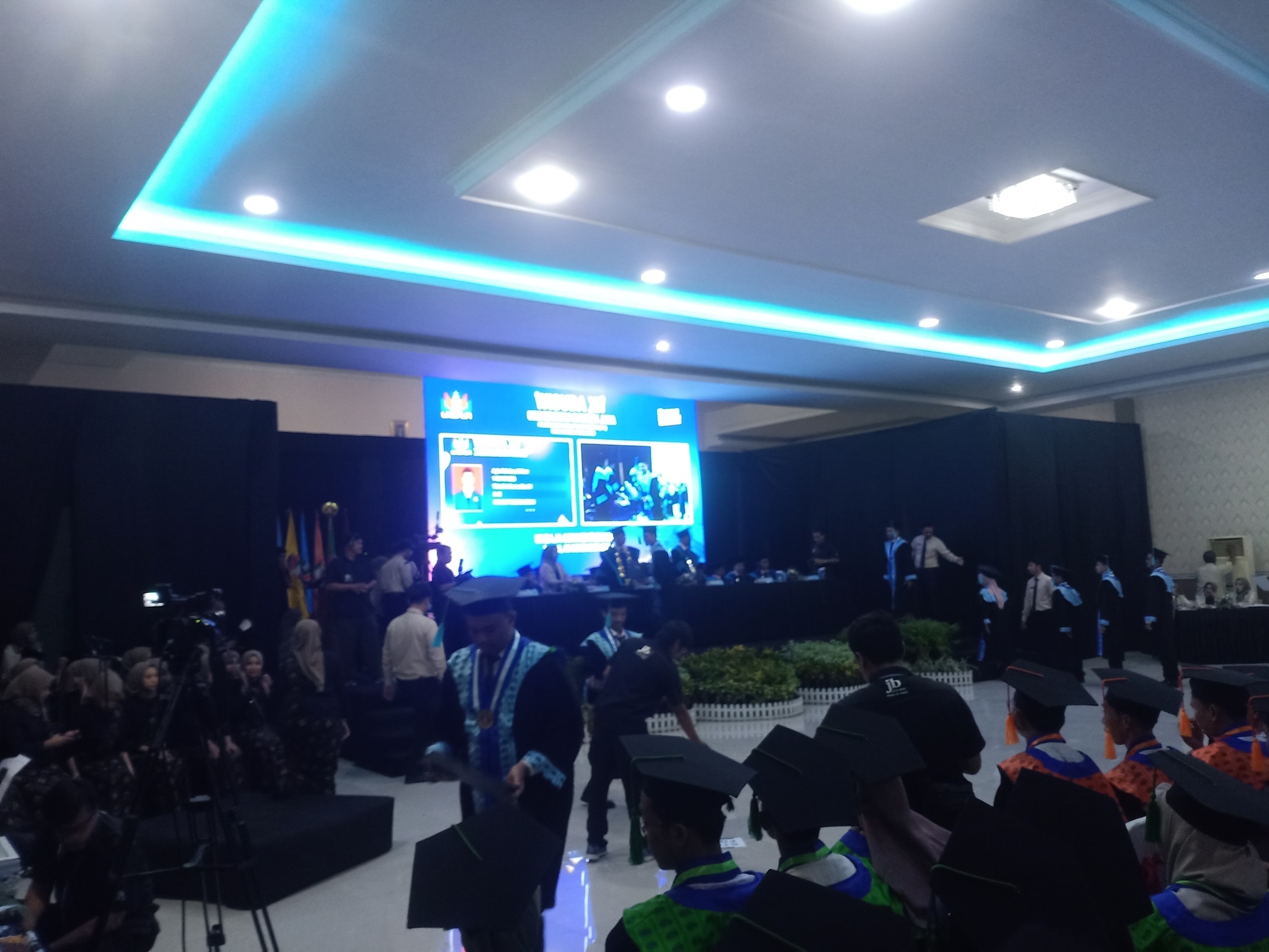 Pesan Ketua Yayasan : Ijazah Itu Hanya Modal Awal, Disampaikannya Saat Acara Wisuda 377 Mahasiswa Kota Serang