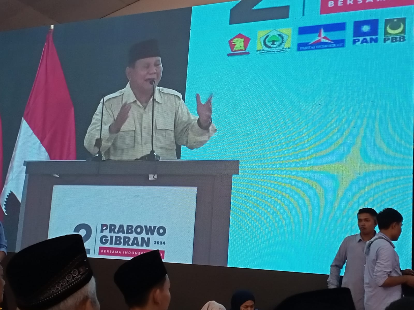 Nomer Urut 2 Capres Prabowo: Janjikan Anak Sekolah Diberikan Makan Siang dan Minum Susu Gratis