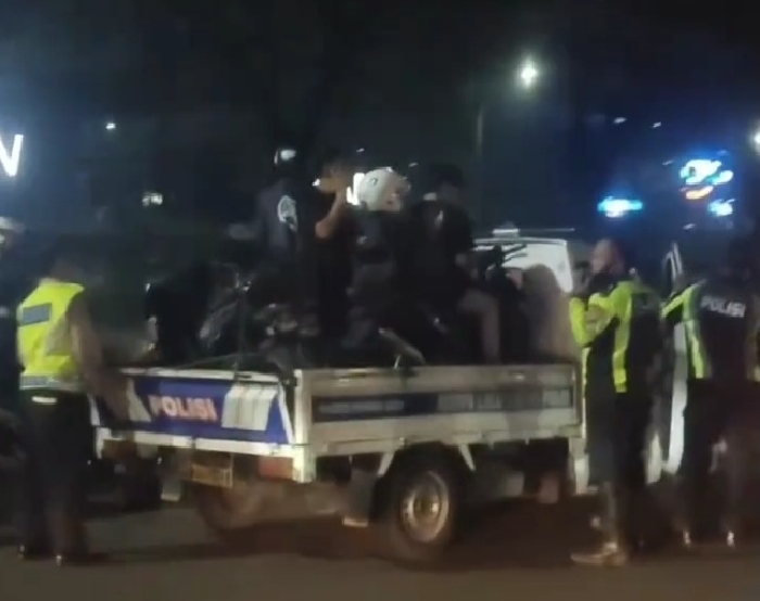 Razia di Boulevard Bintaro, 68 Motor dan Anak di Bawah Umur Diamankan ke Polsek Pondok Aren