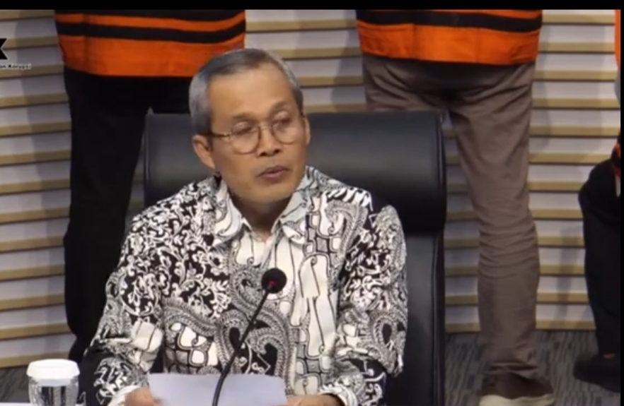 Gubernur Malut Abdul Gani Kasuba Ditetapkan Tersangka, Langsung Dijebloskan ke Bui