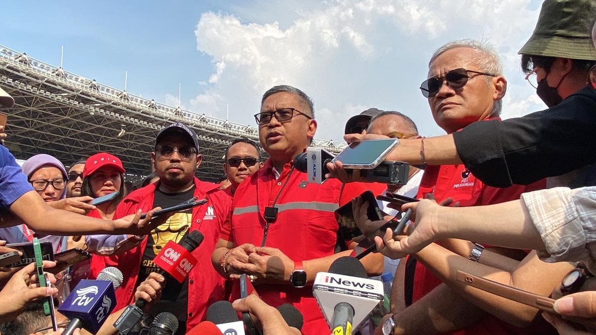 Hasto Kristiyanto Menilai Pernyataan Prabowo, Sayangnya Tidak Memahami Postur Angkatan Perang
