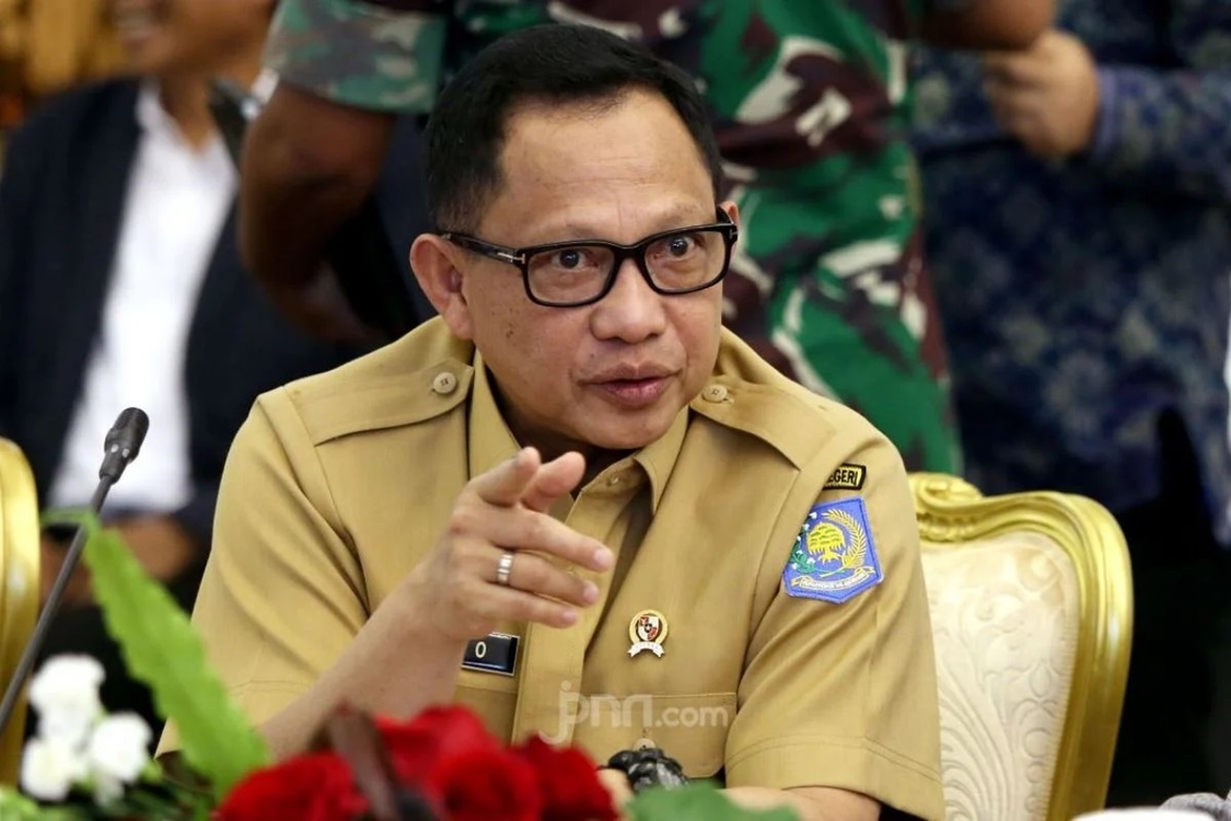 Presiden Tetapkan Tito Karnavian Menjabat Plt Menko Polhukam Gantikan Mahfud MD