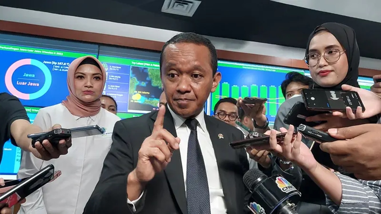 Menteri Investasi Bahlil mencurigai Petisi Bulaksumur, Profesor UGM Marah Besar!