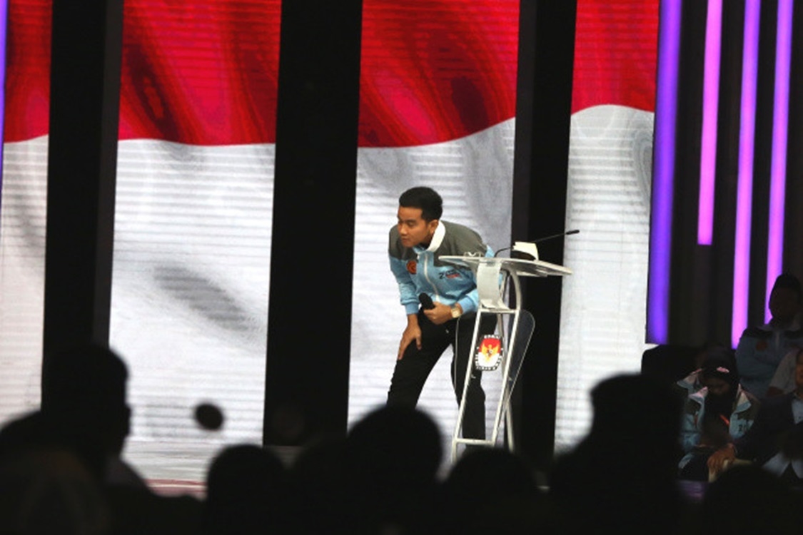 Reaksi GIBRAN Dan Klarifikasi AHOK Terkait Pernyataannya Jokowi Tak Bisa Kerja