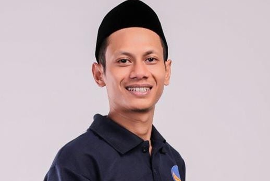 Raih Suara Terbanyak, Santri Milenial Ini Berpeluang Duduk Diparlemen