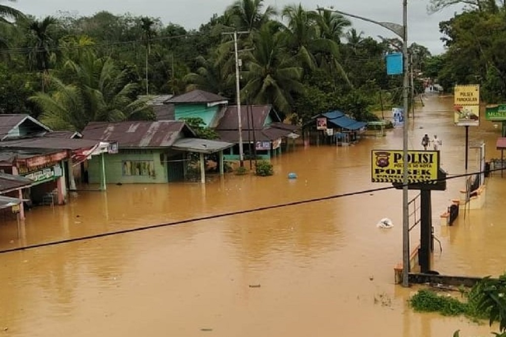 Bantu Korban Banjir Demak, Polri Kirim Tim Kemanusiaan