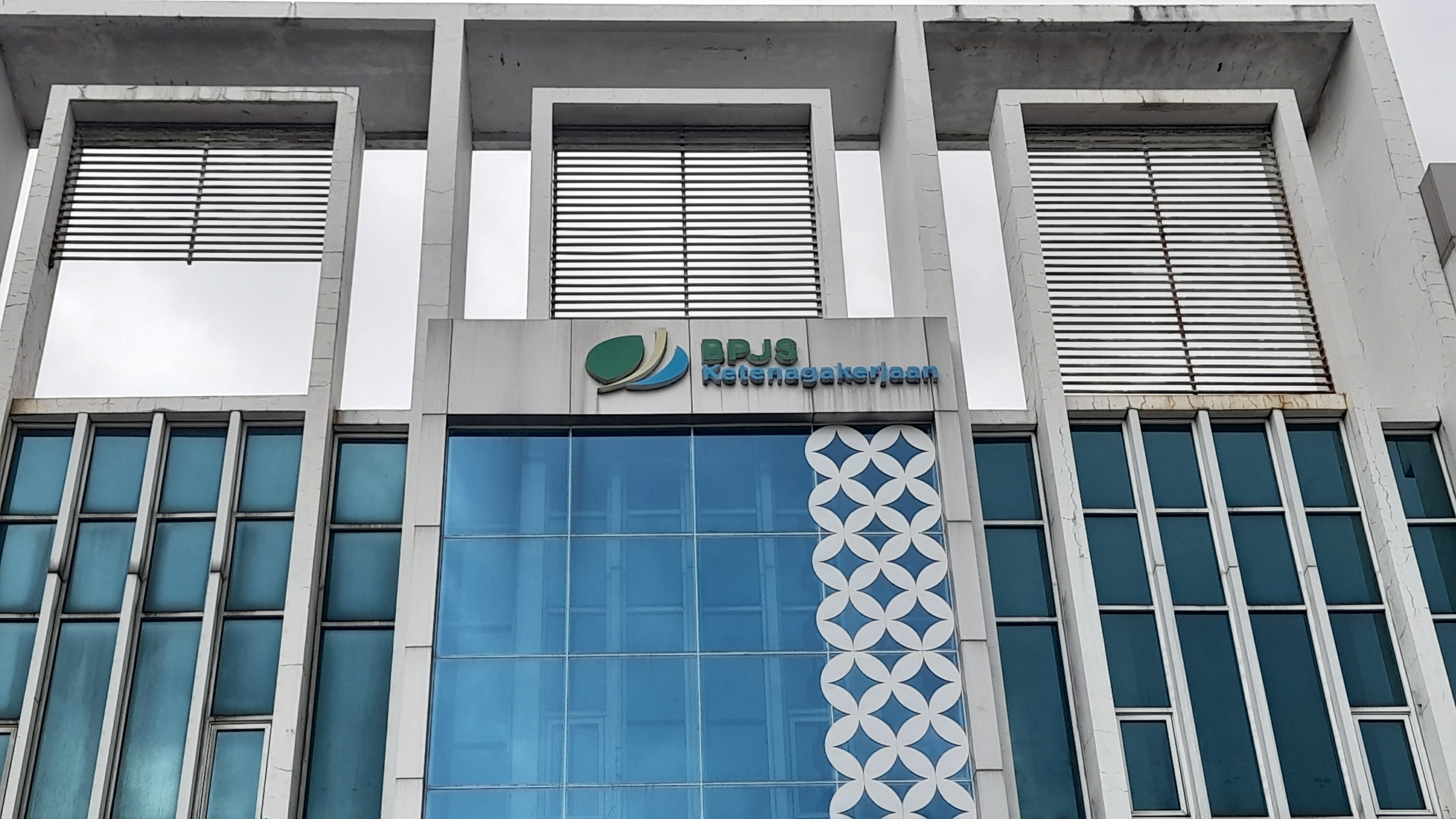 Pencairan JHT Molor, Kepala BPJS Ketenagakerjaan Cabang Cengkareng Salahkan Lapak Asik