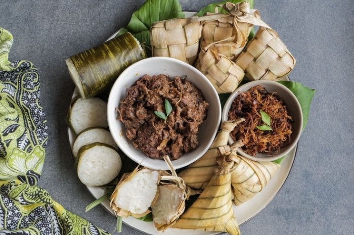Ini Makanan Khas Lebaran di Indonesia yang Selalu Bikin Kangen Kampung Halaman