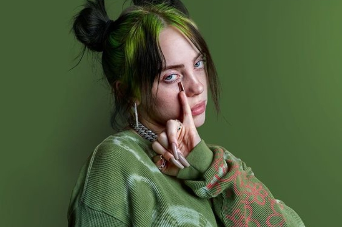 Bikin Geger! Billie Eilish Masukkan 114 Juta Followers ke Fitur Close Friends Instagaram
