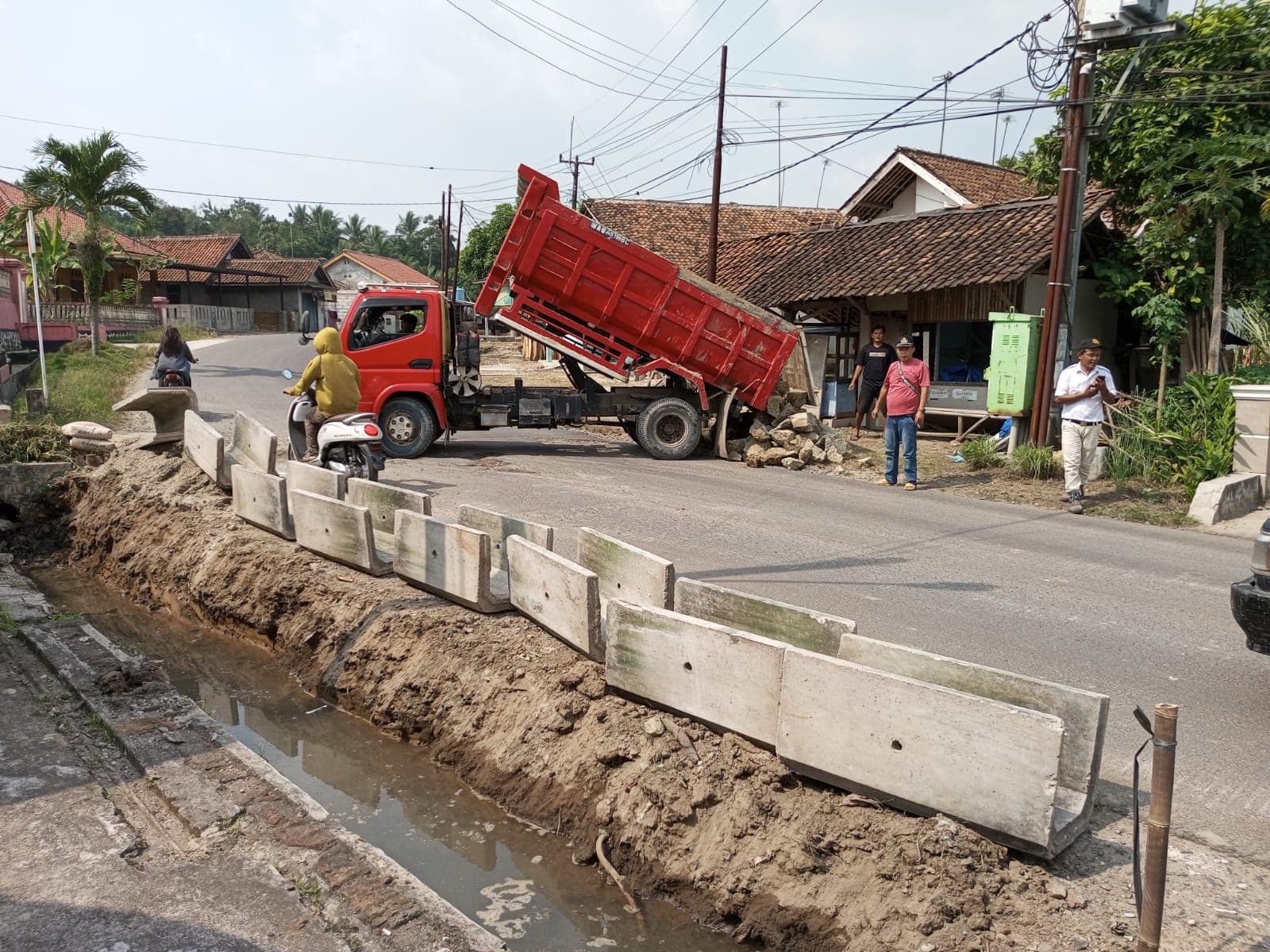 Pemprov Banten Tegas Truk Tambang Kini Dibatasi Jam Operasional, Tak Bisa Lewat Sembarangan Lagi