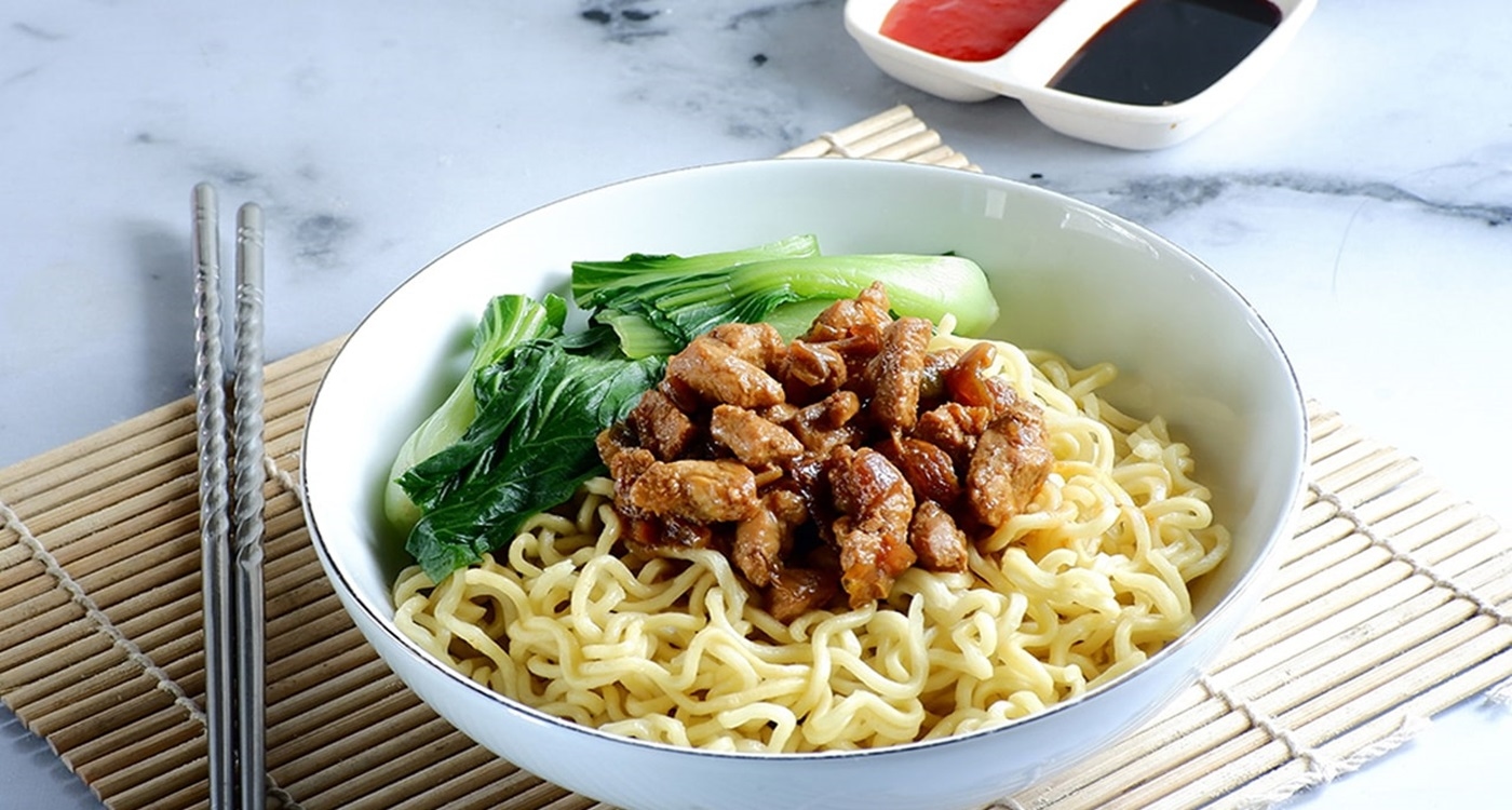 EDITORIAL: Telisik Kejahatan Industri, Membunuh Konsumen Secara Perlahan, Mencampurkan Zat Beracun Formalin Melalui Makanan