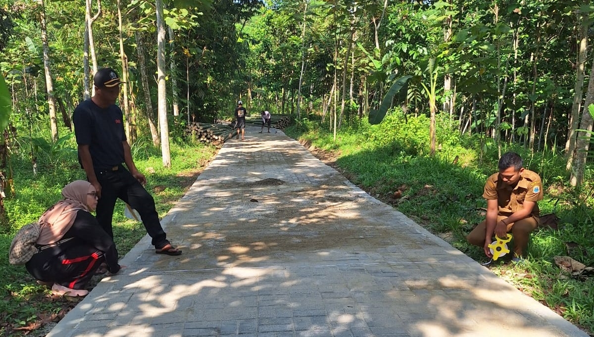 Pemdes Cimarga Realisasikan lnsfrastruktur DD Bangun Kepentingan Warga, Kades Minta Warga Merawatnya