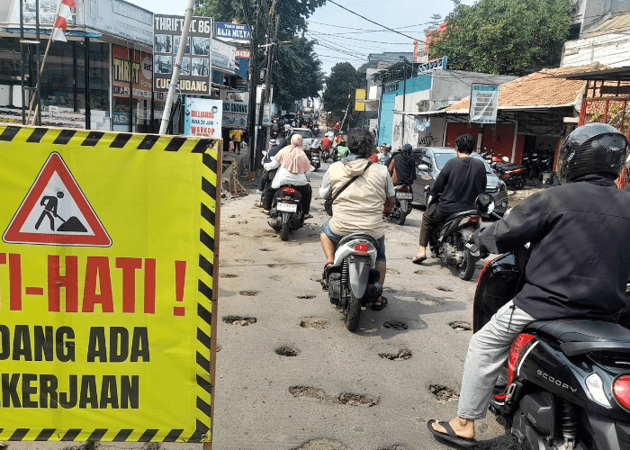 Ciledug Dikepung Proyek Pemda, Malapetaka Warga Tangerang