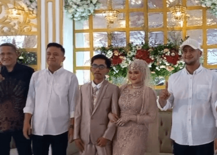 Blusukan di Cipondoh, Faldo-Fadhlin Diajak Mampir Kondangan ke Pernikahan Warga