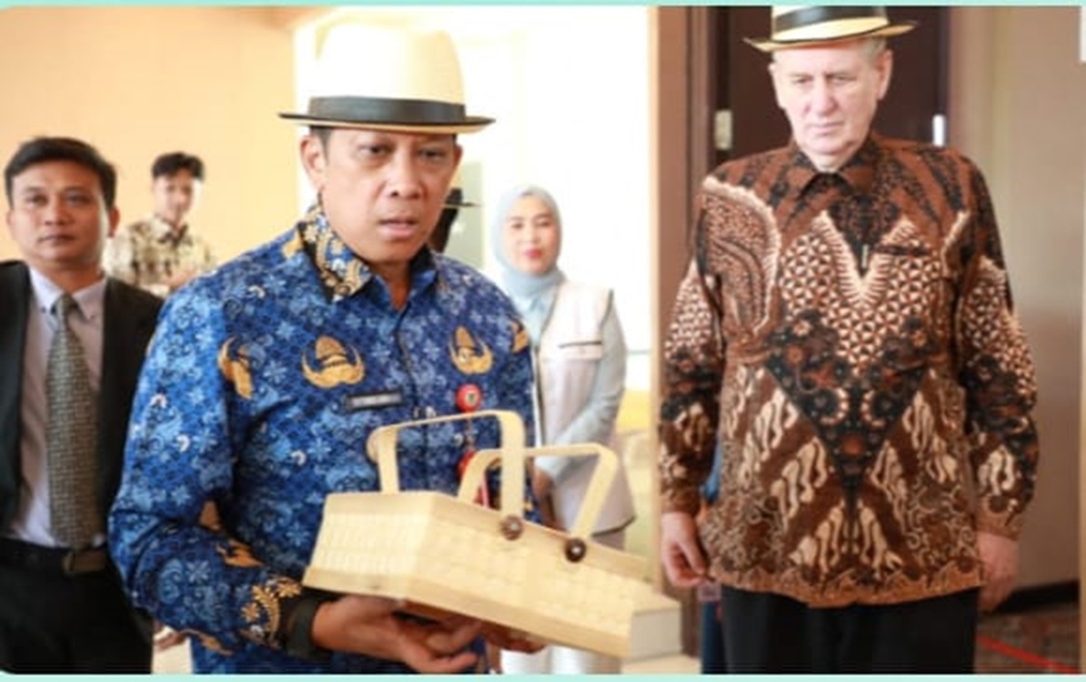 Memiliki Dasar Sejarah Panjang, Pj Bupati Buka Festival Bambu Tangerang Expo 2024