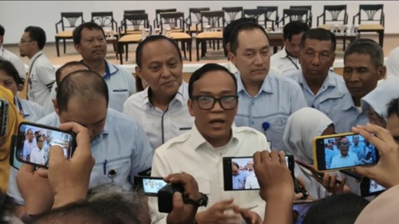 Daftar Hutang Sritex 28 Bank Capai Rp12,72 T dan Tangis Haru Karyawan, saat Pemerintah Upayakan Relaksasi Utang Perusahaan serta Janji Tak ada PHK