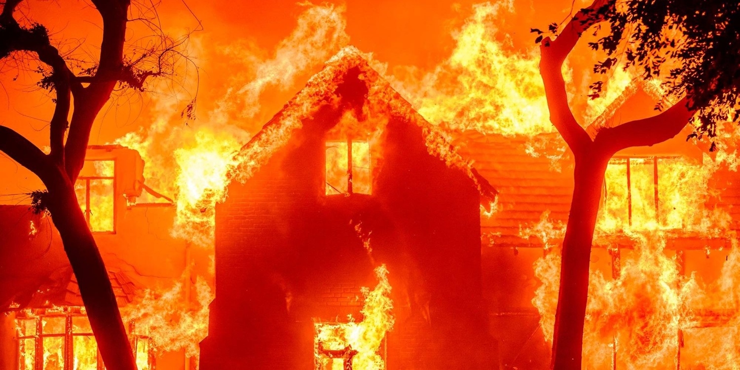 Api Melahap Sinagoge Yahudi Berusia 80 Tahun, Masjid dan Setengah Lusin Gereja di Los Angeles