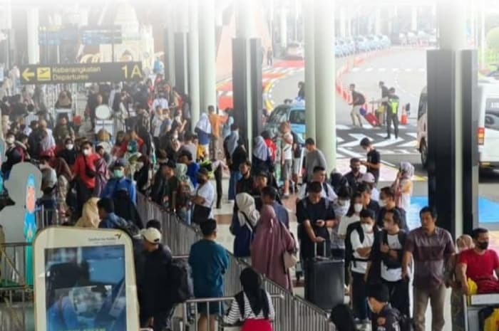 Seluruh Pejabat Imigrasi Bandara Soekarno-Hatta Dinonaktifkan, Puluhan WNA China Jadi Korban Indikasi Pungli