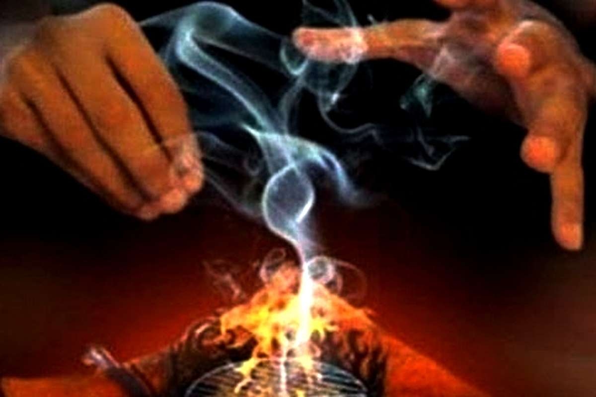 Awas! Ilmu Pelet Berbahayakah Bagi Korban?, Begini Cara Menangkalnya Menurut Islam