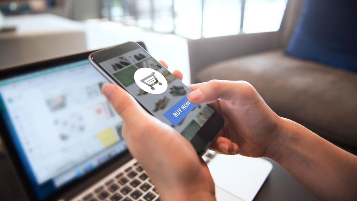 Rekomendasi 8 Online Shop Terbaik Dengan Beragam Brand Besar Didalamnya