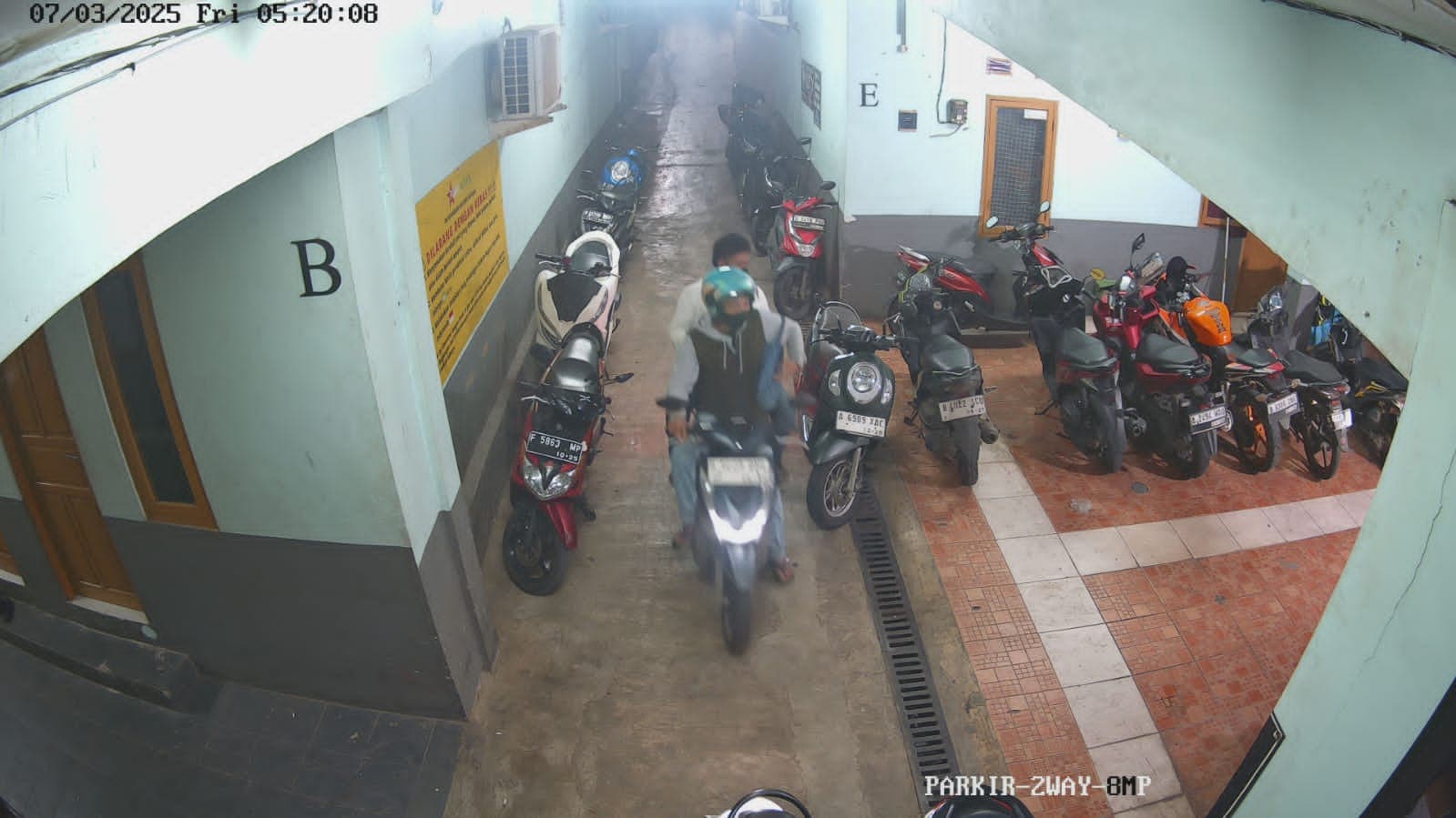 Ditinggal Beli Sahur, Motor Tenaga Medis di Pamulang Raib Digasak Maling