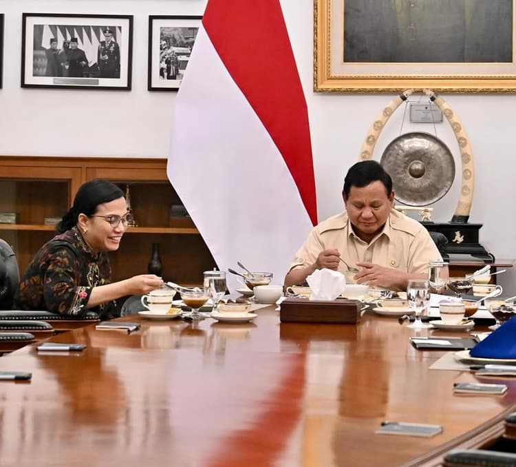 Lapor APBN Tekor 31,2T, Menkeu Sri Mulyani Mundur dari Kabinet Prabowo? Responnya Cuma Begini