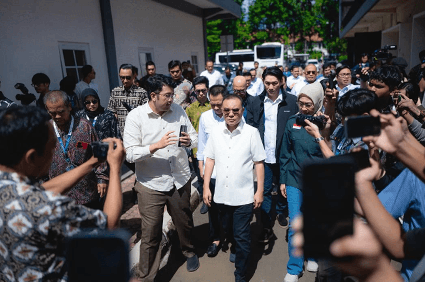 Sidak DPR Sambangi Kantor Produksi Film Negara, Ifan Seventeen Telat 40 Menit