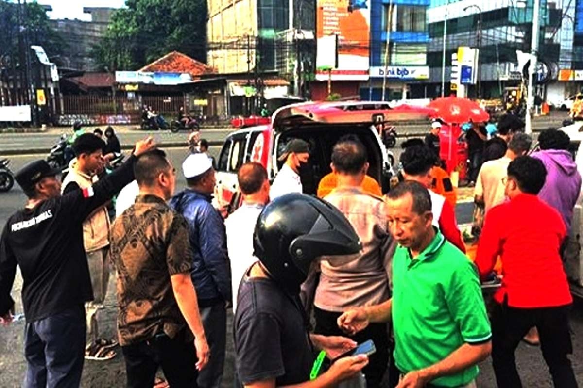 Tragedi di Ciputat, Tangsel: Sopir Angkot Berjuang Hingga Akhir, Ditemukan Meninggal di Dalam Mobilnya