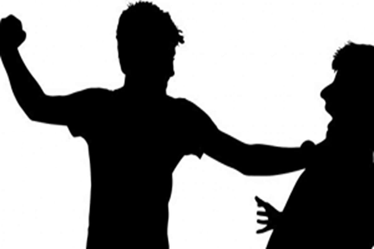 Heboh! Arogansi Ajudan Kapolri: Lakukan Pemukulan Seorang Jurnalis di Semarang, Kecaman Meluas!