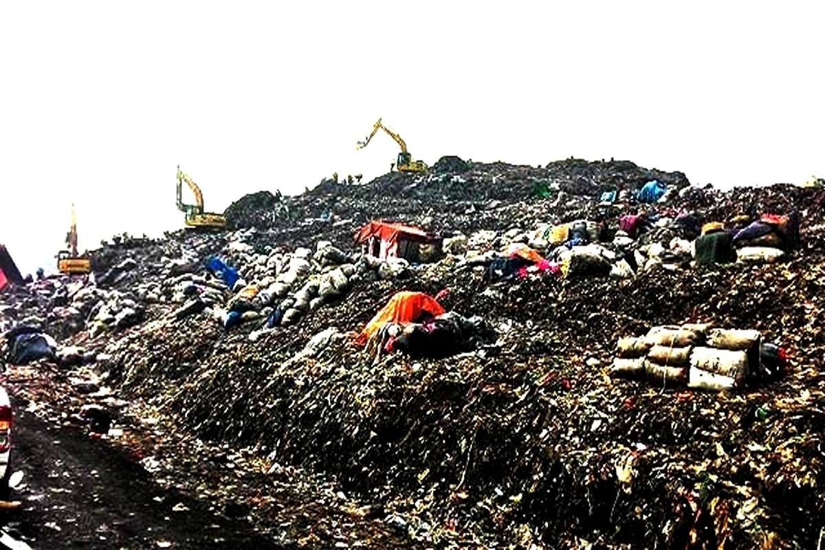 Terjebak Gunungan Sampah: DPRD Bekasi Desak Terobosan Pengelolaan TPA Sumur Batu