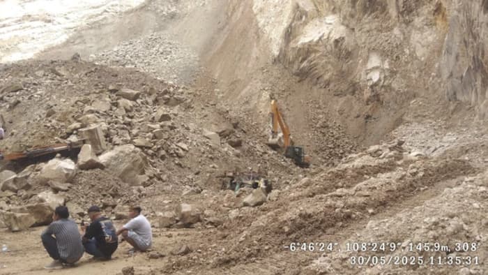 Pemprov Jabar Bantu Keluarga Korban Longsor Gunung Kuda, Biaya Pendidikan Anak Ditanggung