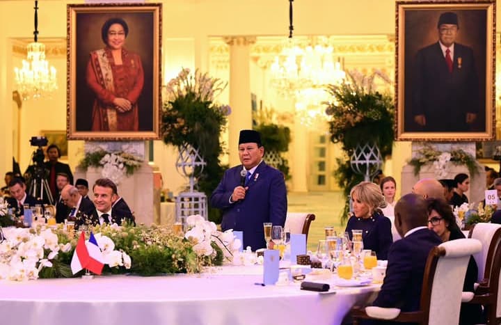 Bukan Alkohol! Ternyata Ini yang Diminum Prabowo-Macron saat Jamuan Makan Malam di Istana Negara