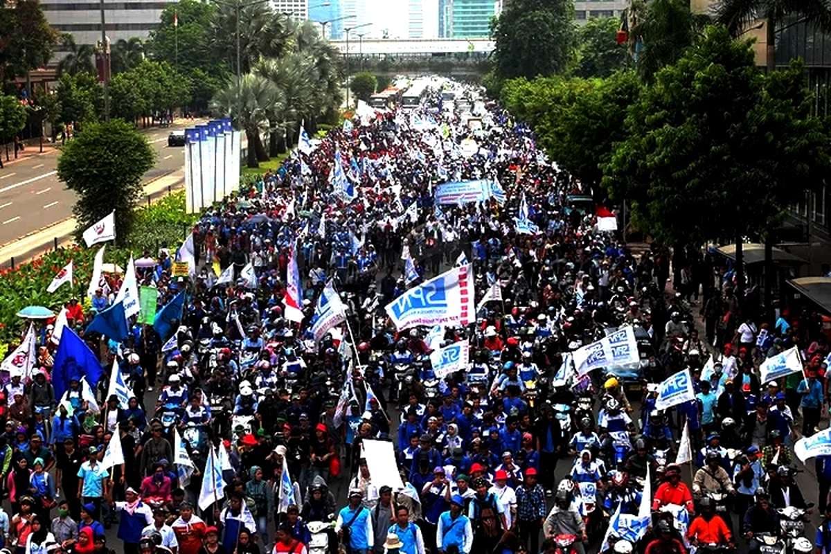 Ratusan Buruh dari Tangerang Mulai Bersiap Kepung Kantor Gubernur Banten, Tuntut Kenaikan Upah 2026